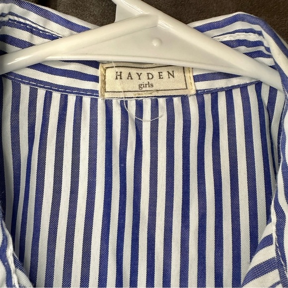 NWOT HAYDEN Girls Blue Stripe Sleeveless Button Top (M) - Picture 7 of 10